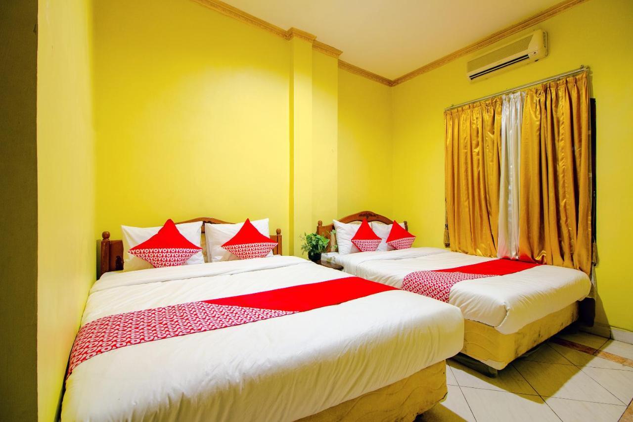 Oyo 1770 Hotel Mawar Saron 2 Kejayan Екстериор снимка